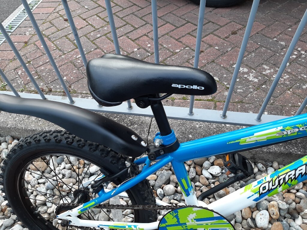 halfords bikes 18 inch